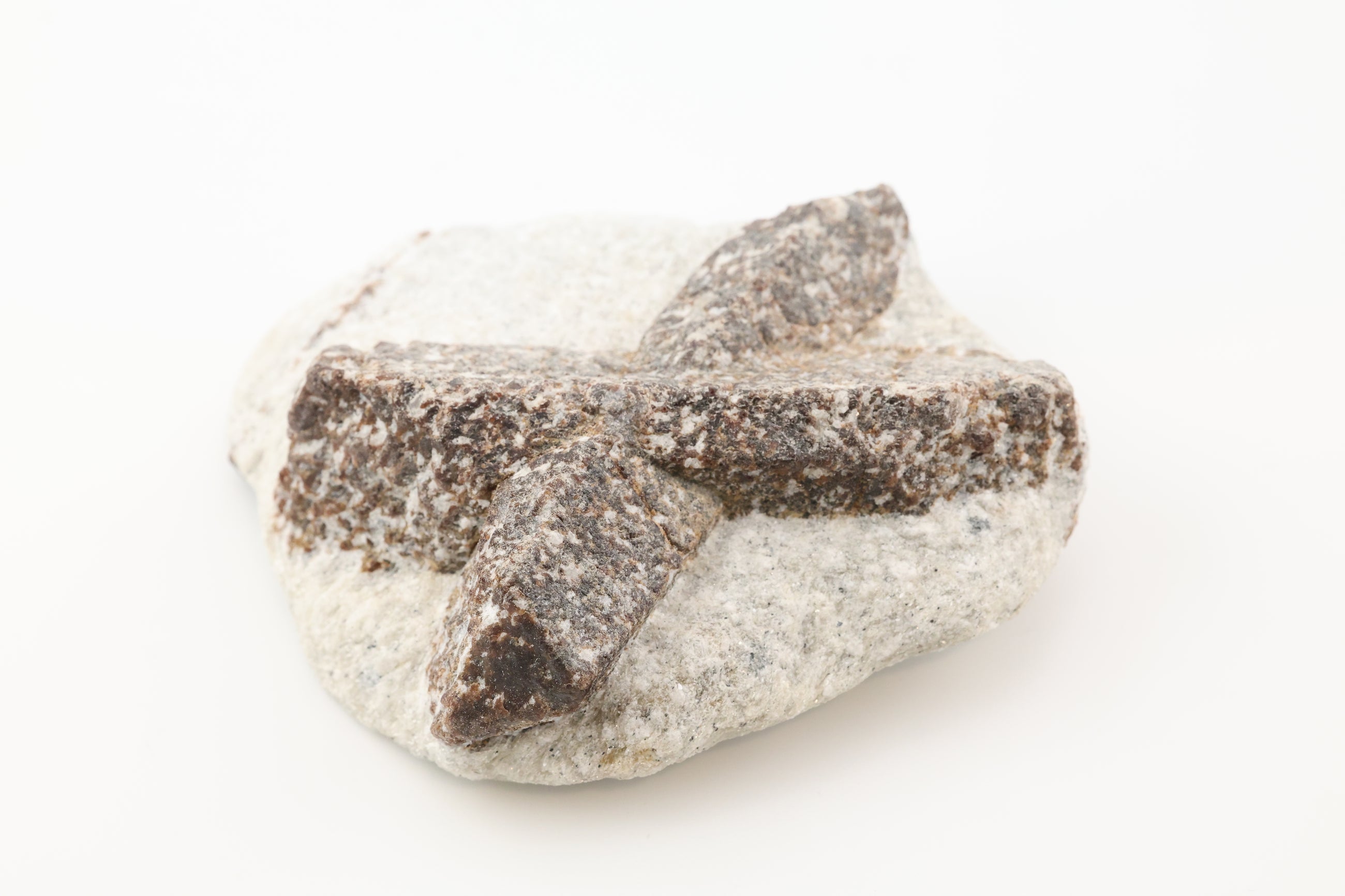 Staurolite Medium
