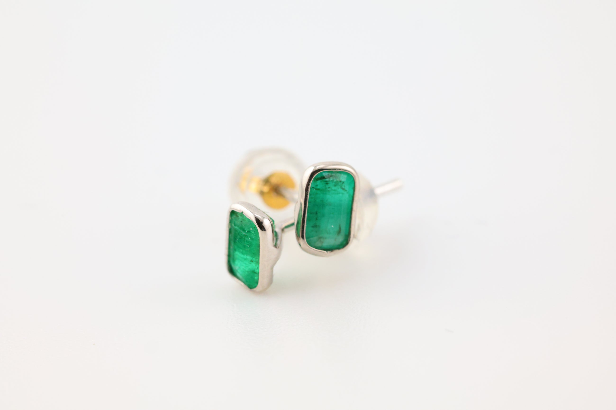 Emerald Earrings Rectangular White Gold