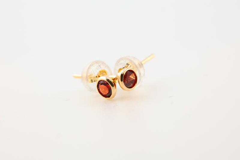 Garnet Earrings Circular 14k Gold