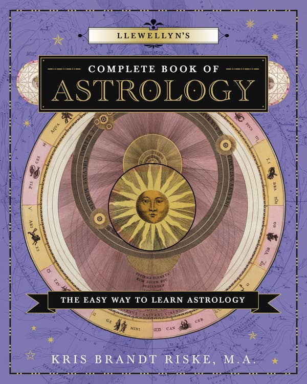 Llewellyn's Complete Book Of Astrology: English