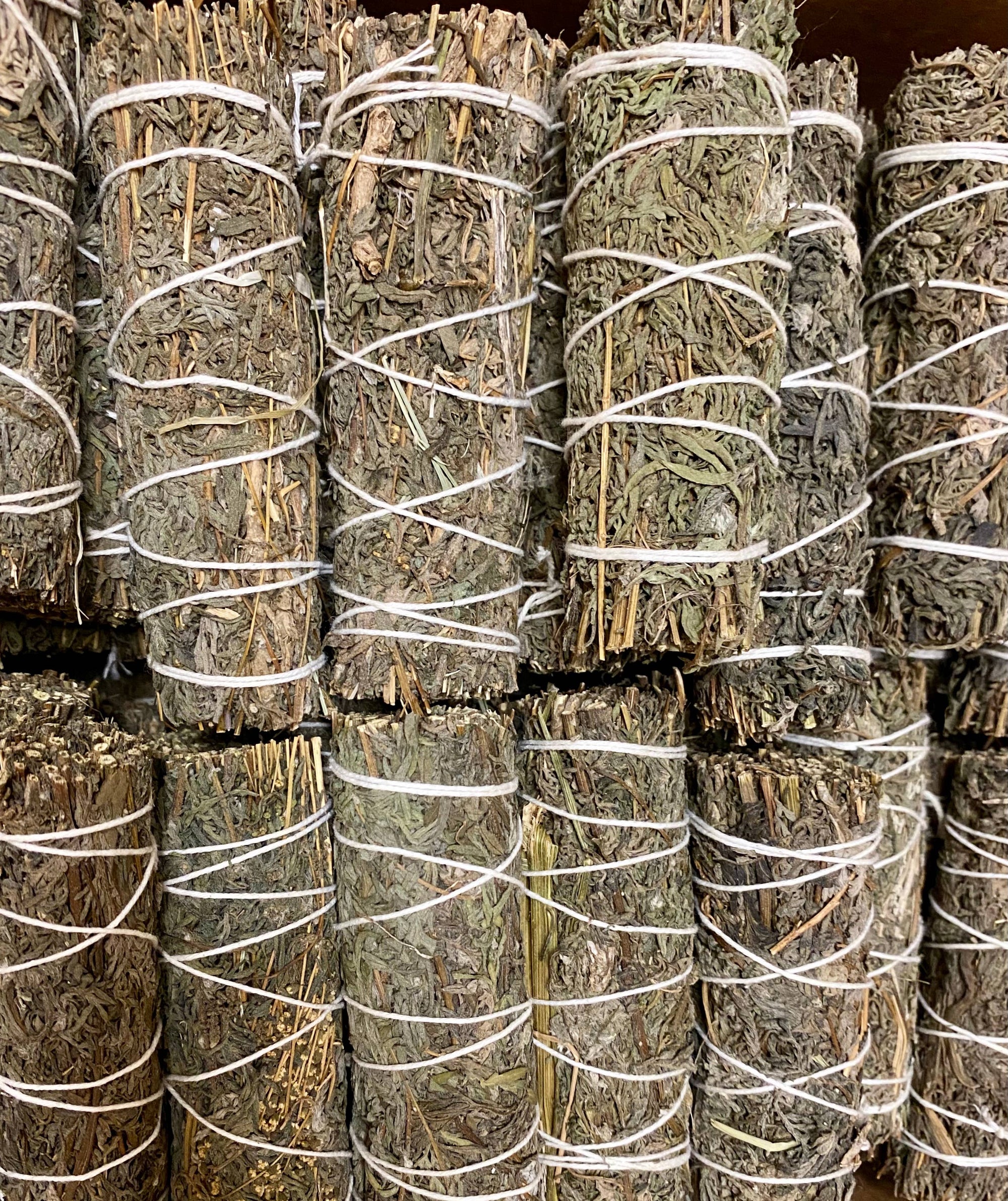 Mugwort Bundle