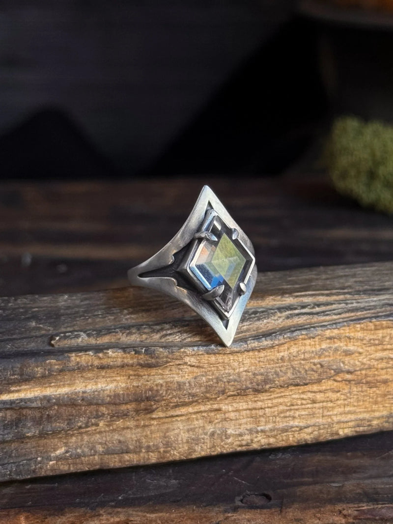 Cavern Ring